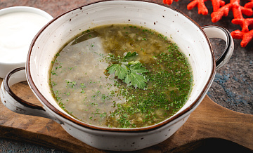 Рецепт: щавелевый суп со шпинатом